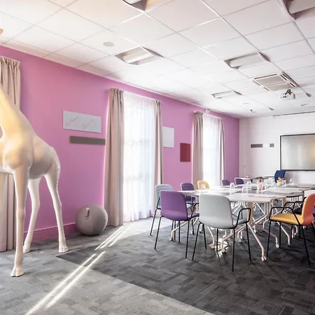 Campanile Roissy - Aéroport Cdg - Amelot Hotel Le Mesnil-Amelot