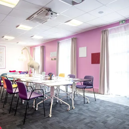 Campanile Roissy - Aéroport Cdg - Amelot