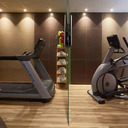 Hotel Campanile Roissy - Aeroport Cdg - Amelot 3*