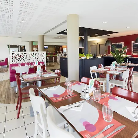 Campanile Roissy - Aéroport Cdg - Amelot 3* Le Mesnil-Amelot