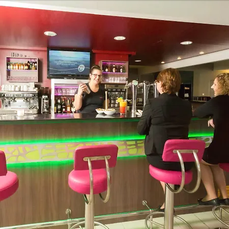 Hotel Campanile Roissy - Aeroport Cdg - Amelot Le Mesnil-Amelot