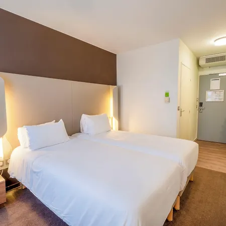 Campanile Roissy - Aeroport Cdg - Amelot 3*